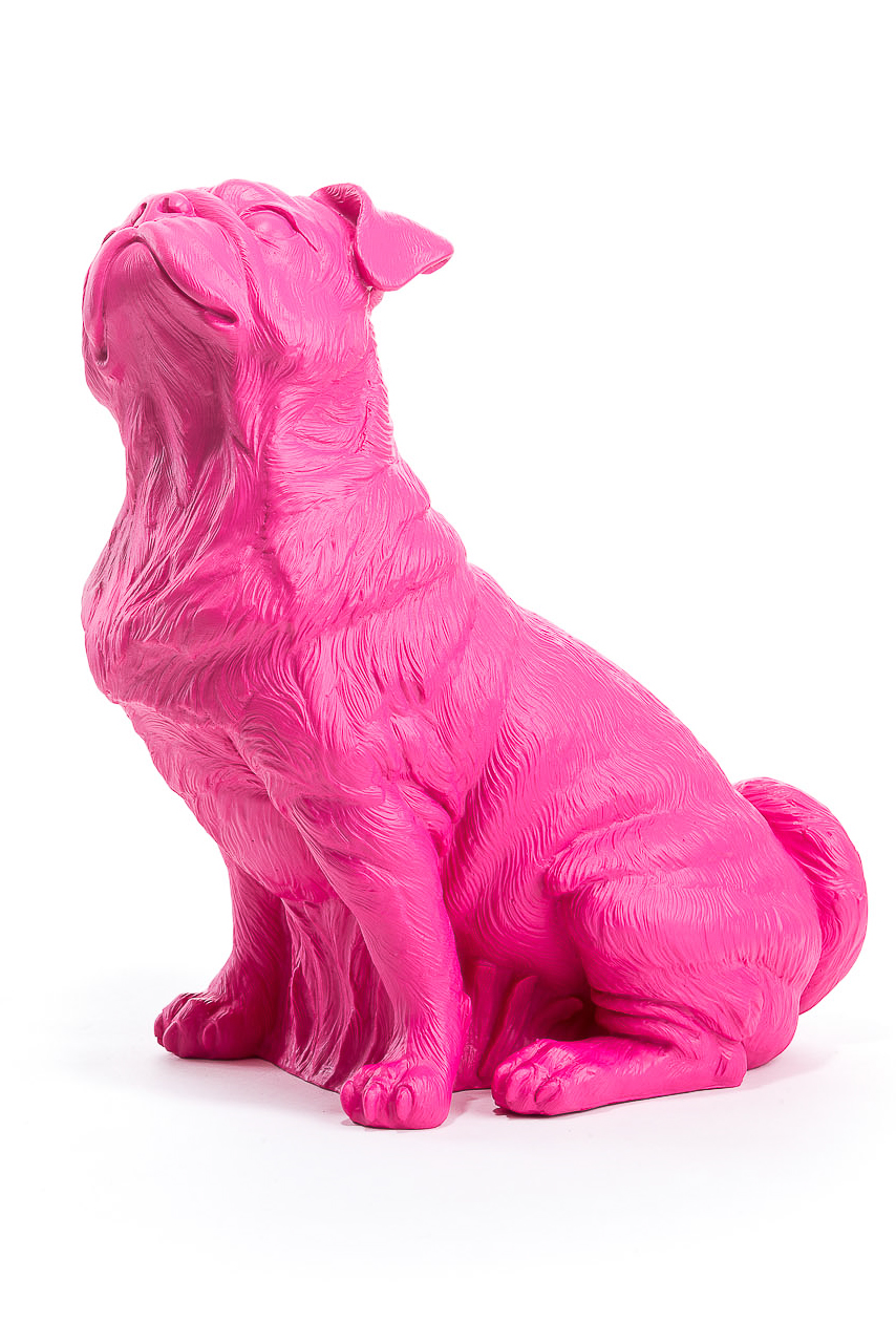 Mops in pink